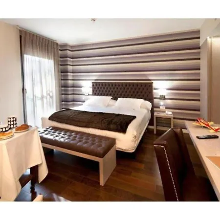 U-Hotel Spa Ciudad De Astorga Exterior photo