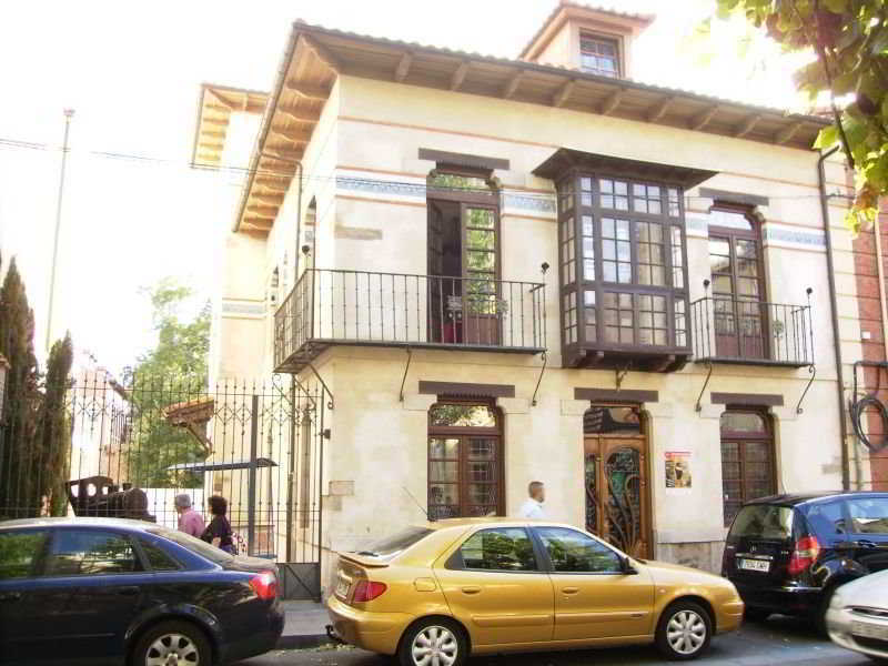 U-hotel Ciudad De Hotel