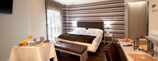 U-hotel Ciudad De Hotel